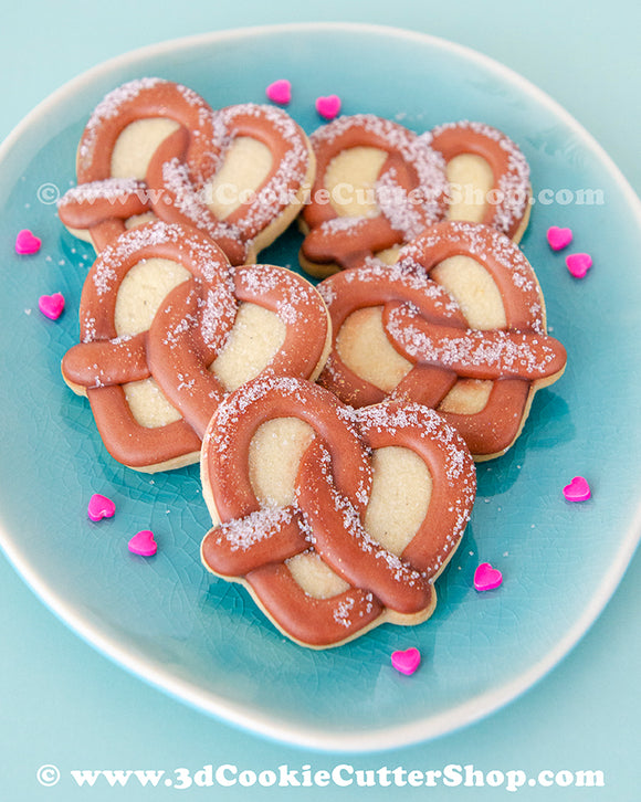 Pretzel Heart Cookie Cutter